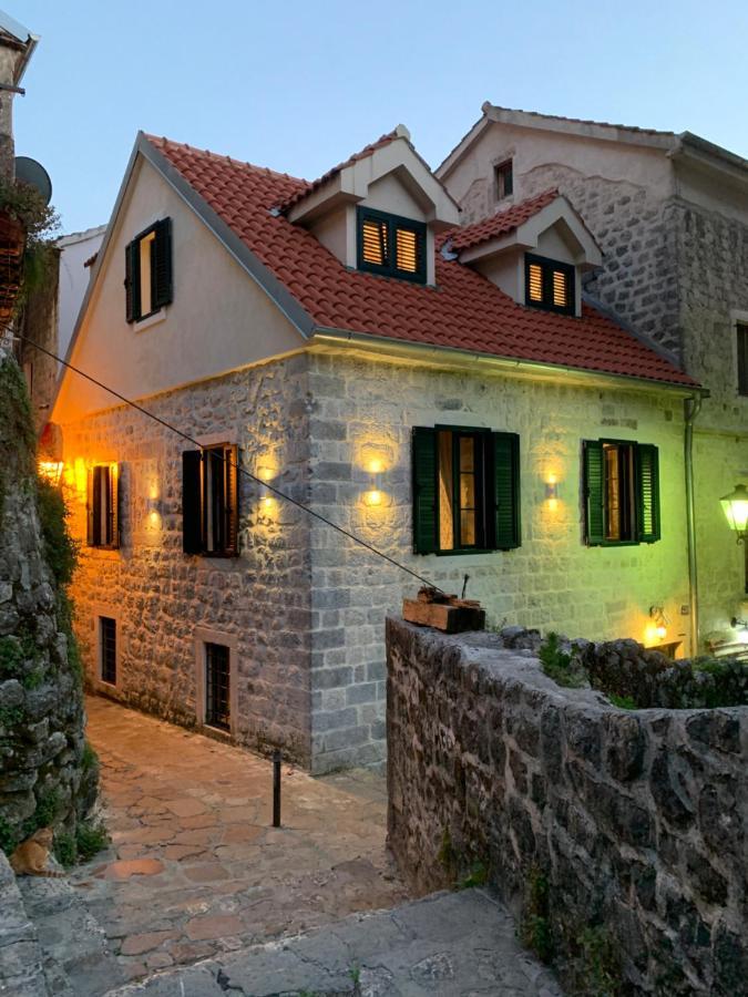 Kazin Supreme Hotel Kotor Ngoại thất bức ảnh