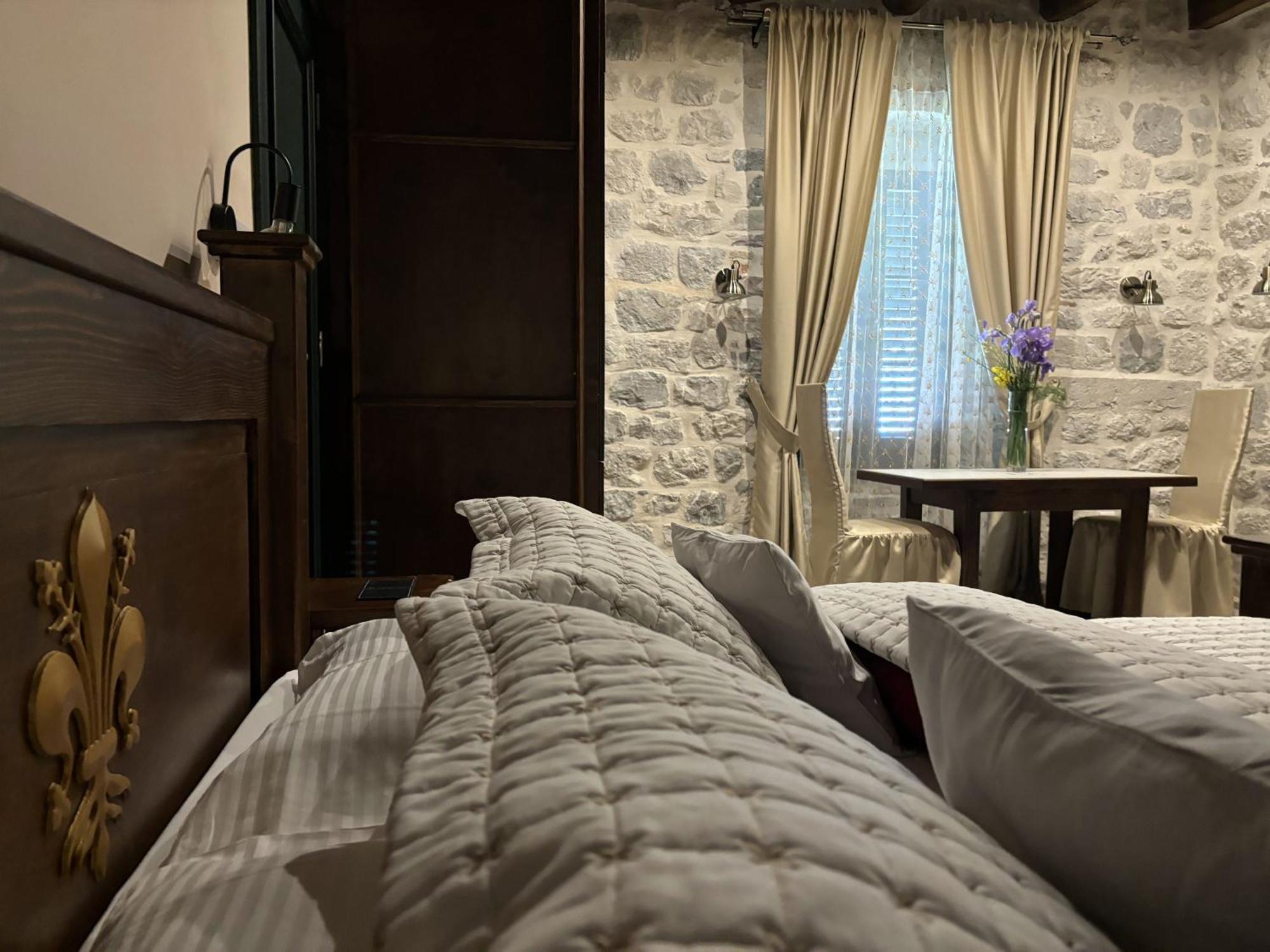 Kazin Supreme Hotel Kotor Ngoại thất bức ảnh